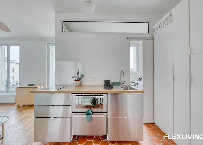 Bright Near Parc Des Buttes-chaumont Apartament *