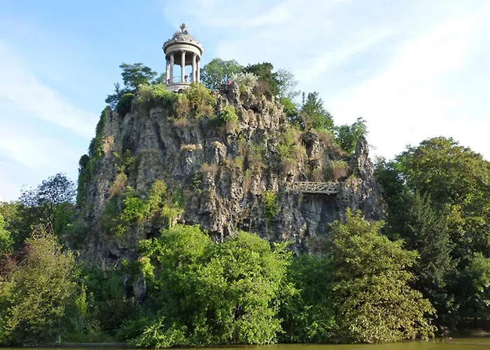 Bright Near Parc Des Buttes-chaumont Apartament Paryż